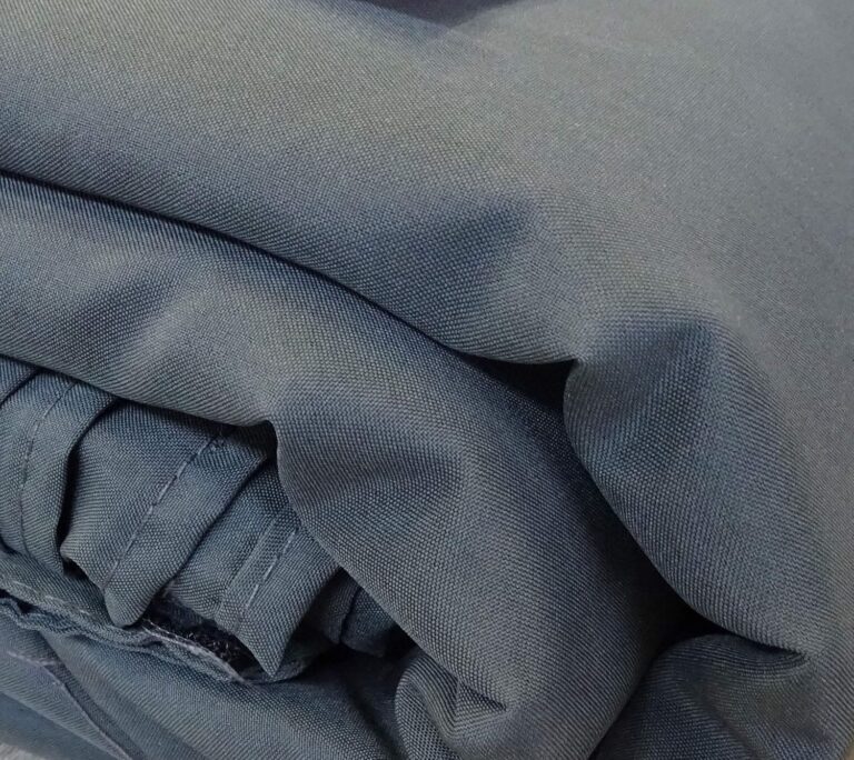 Rideaux imperméable parfaitement rangé pour l'hiver.